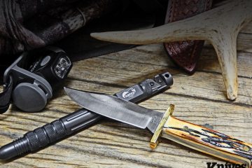 Fallkniven FDC Foldable Whetstone Sharpener, Fine Diamond/Ceramic -  KnifeCenter